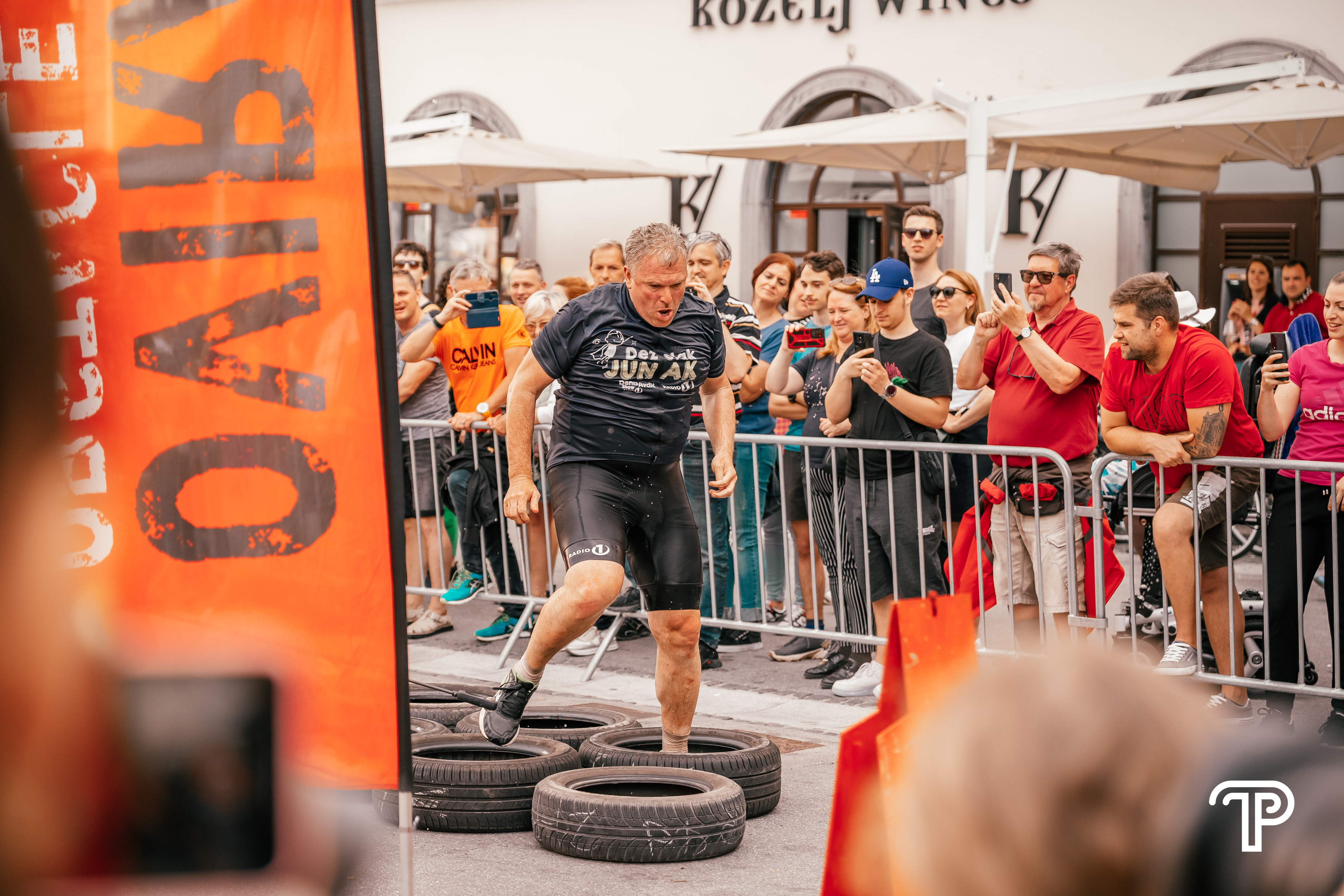 Junak Deelak Splet 26